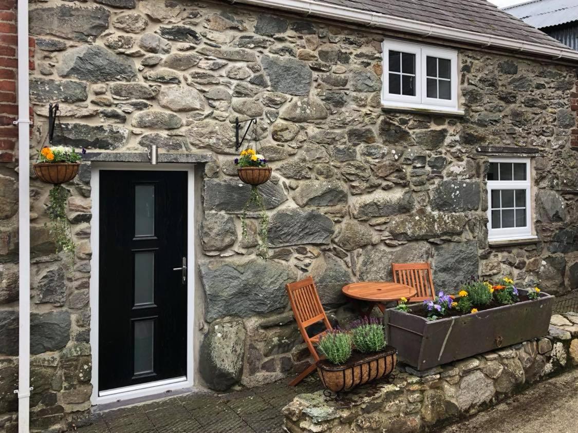 The Grooms Cottage Llanrug Exterior photo
