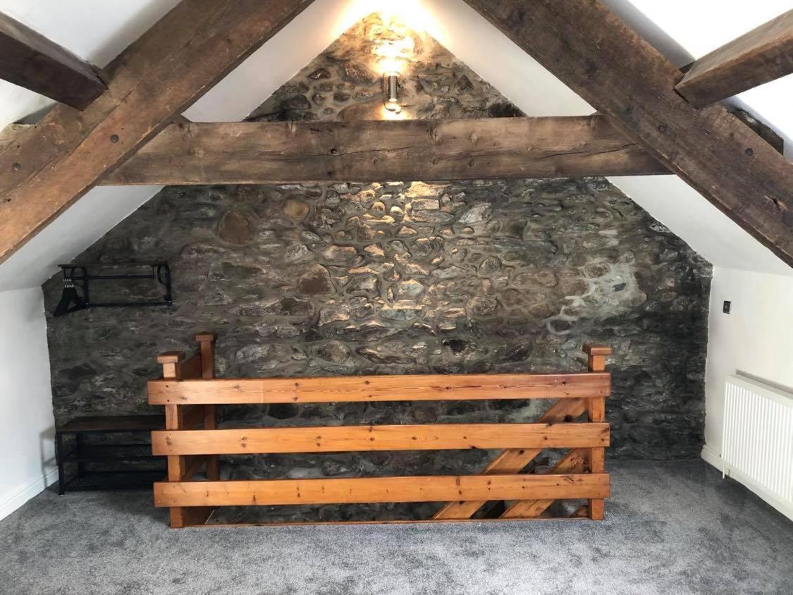 The Grooms Cottage Llanrug Exterior photo